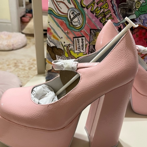 Jeffrey Campbell pastel pink platforms, NWT, Size 7 - Picture 6 of 9